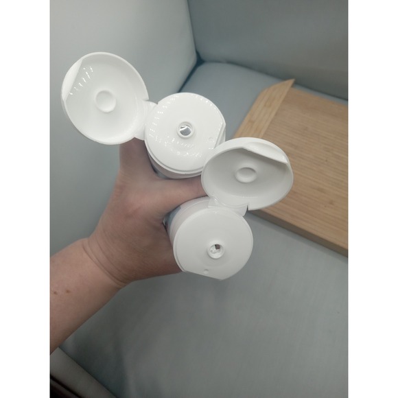 2‎ Scentsy ~ Body Cream -Swirling Snowflakes - Picture 7 of 9